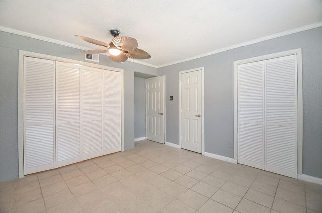 7900 Westheimer Road 105, Houston, TX 77063