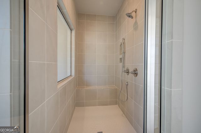 125 Cooper Cove W, Fayetteville, GA 30215