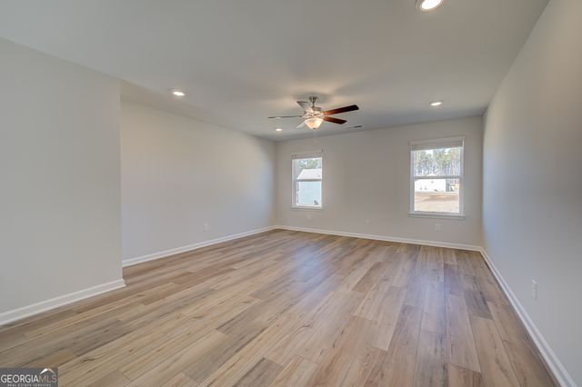 125 Cooper Cove W, Fayetteville, GA 30215