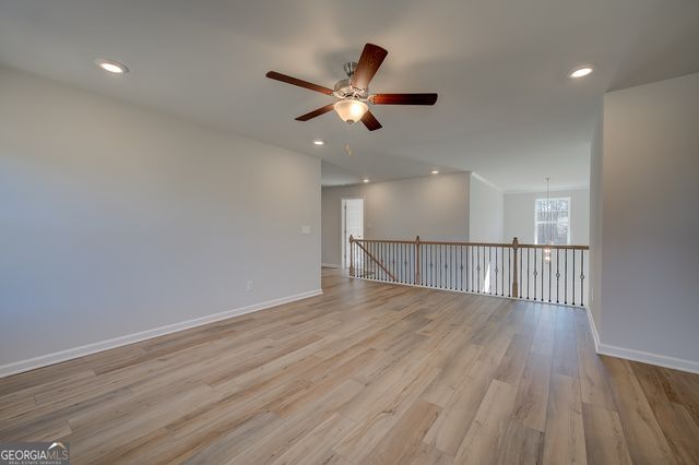 125 Cooper Cove W, Fayetteville, GA 30215