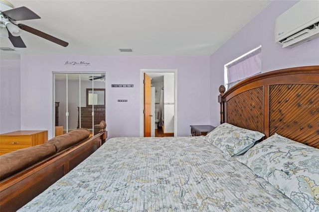 800 N WALTON AVENUE, Tarpon Springs, FL 34689