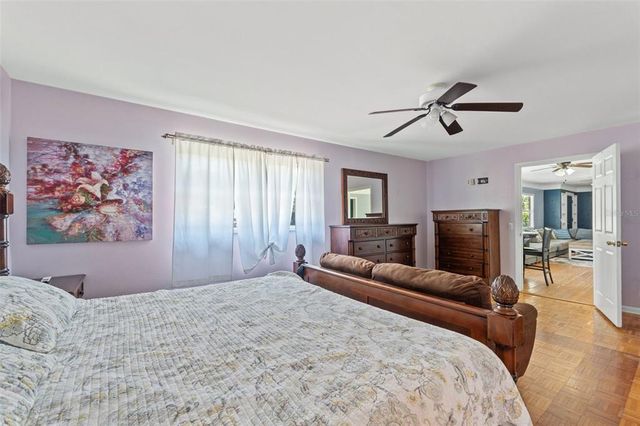 800 N WALTON AVENUE, Tarpon Springs, FL 34689
