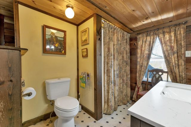 630 South Barnstead Road, Barnstead, NH 03225