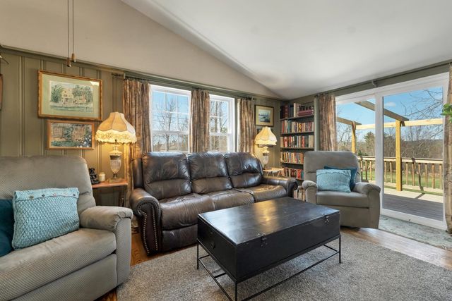 630 South Barnstead Road, Barnstead, NH 03225