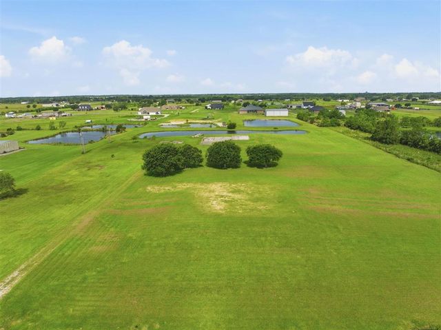 118 Belle Savane Road, Lake Charles, LA 70607