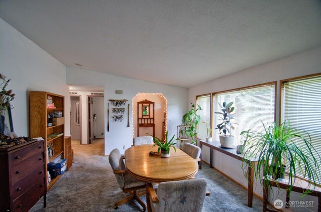 15922 Agate Street SE, Yelm, WA 98597