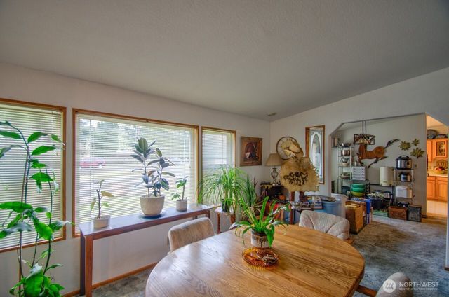 15922 Agate Street SE, Yelm, WA 98597