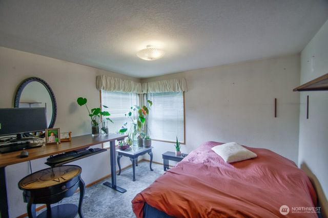 15922 Agate Street SE, Yelm, WA 98597