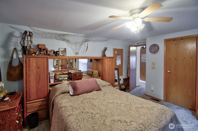 15922 Agate Street SE, Yelm, WA 98597