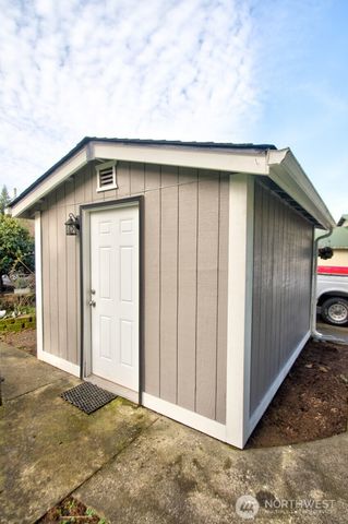 15922 Agate Street SE, Yelm, WA 98597