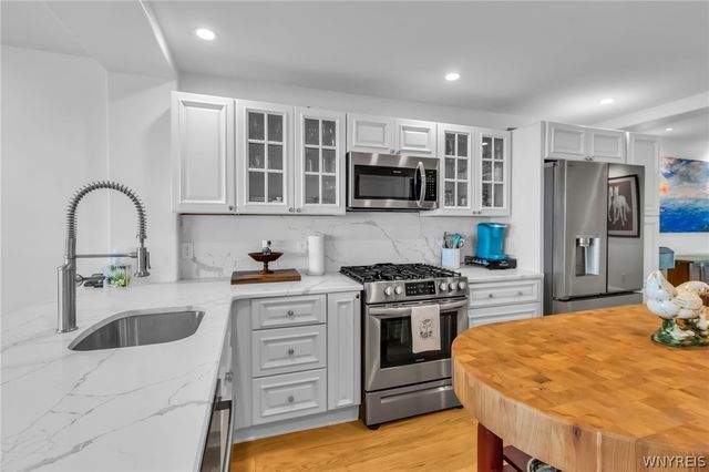 6504 Hamilton Drive, Evans, NY 14047