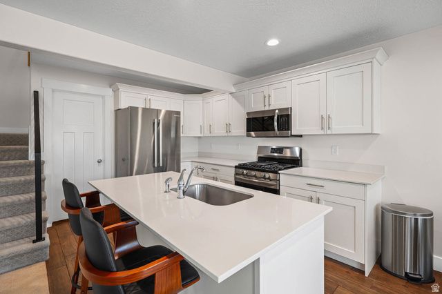 6539 S LIBERTY WAY, South Weber, UT 84405