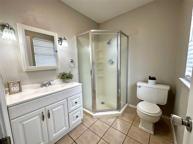 110 Glen Rose Avenue, Cleburne, TX 76033