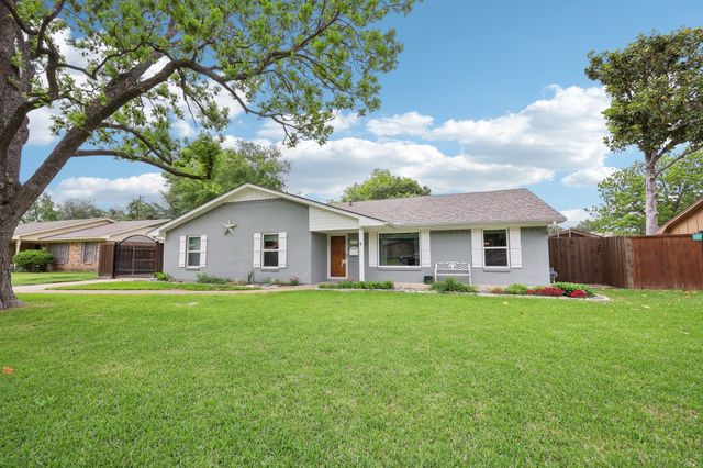 1208 Storyglen Street, Irving, TX 75062