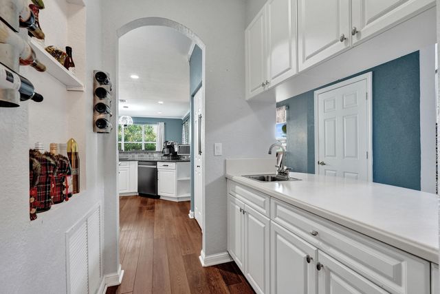 6591 Traveler Road, West Palm Beach, FL 33411