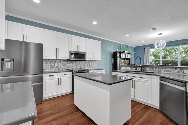 6591 Traveler Road, West Palm Beach, FL 33411