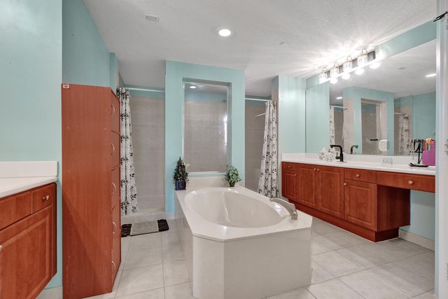 6591 Traveler Road, West Palm Beach, FL 33411