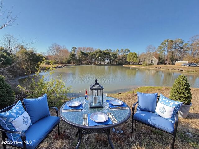 3156 Juniper Branch Drive, Grimesland, NC 27837