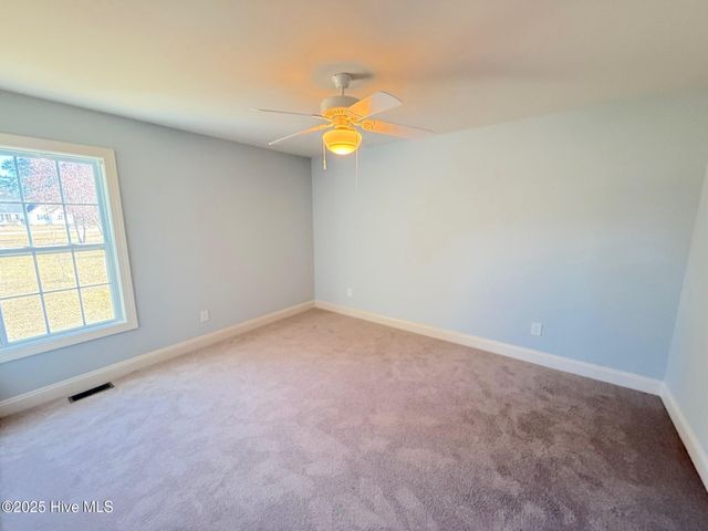 3156 Juniper Branch Drive, Grimesland, NC 27837