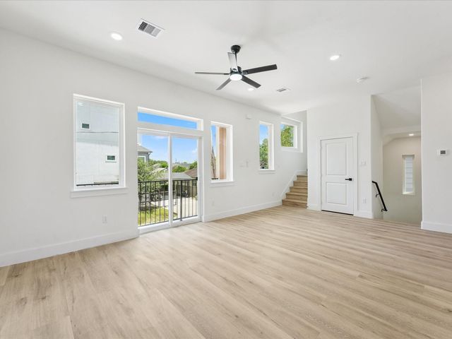 3510 Saltus Street, Houston, TX 77003