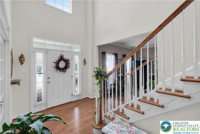 222 Lower Way Road, Palmer Twp, PA 18045