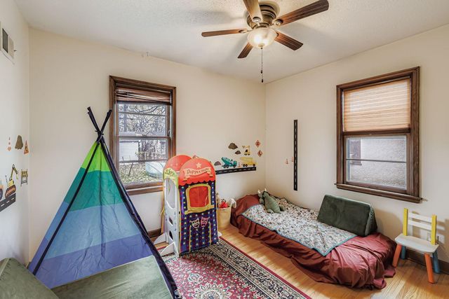 4416 30th Avenue S, Minneapolis, MN 55406