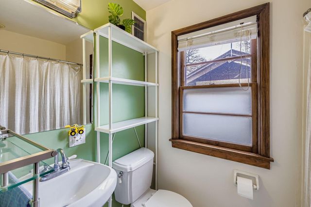 4416 30th Avenue S, Minneapolis, MN 55406