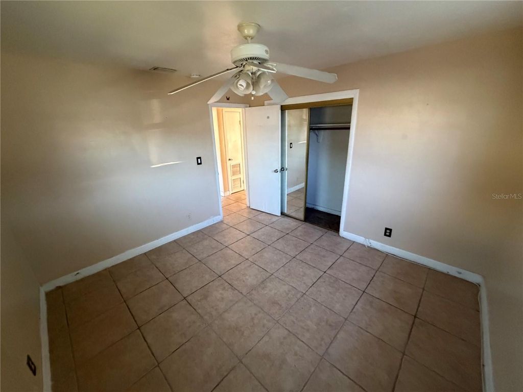 Image 14 of property listing at 4100 NW 39TH AVENUE, Fort Lauderdale, FL 33309