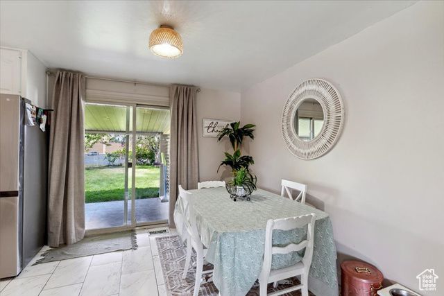 4533 S 2075 W, Roy, UT 84067