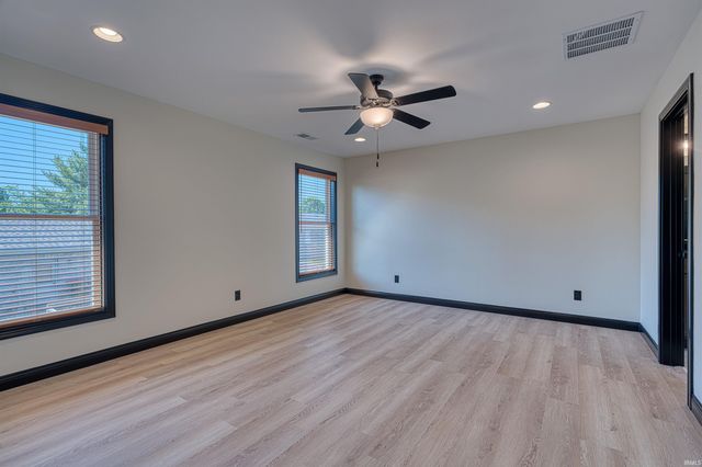 312 SUNSET Drive, Mount Vernon, IN 47620