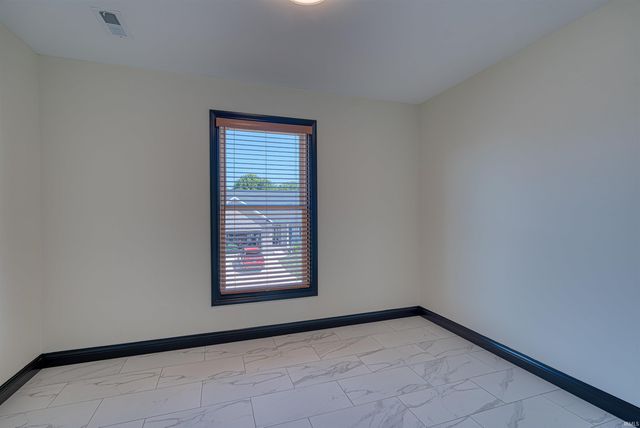312 SUNSET Drive, Mount Vernon, IN 47620