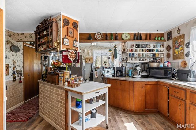 345 Robin Lane, St Clair, MO 63077