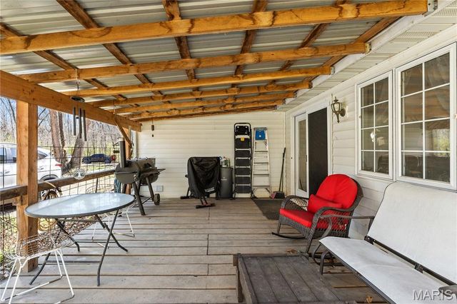 345 Robin Lane, St Clair, MO 63077