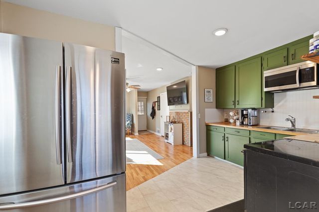 218 Greenly Street, Adrian, MI 49221