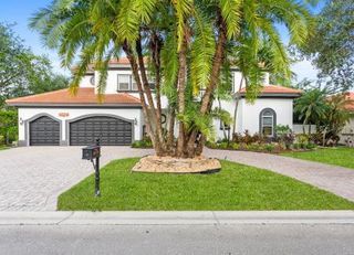 6676 NW 127th Terrace, Parkland, FL 33076