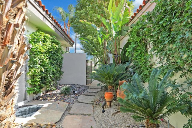 56928 Merion, La Quinta, CA 92253