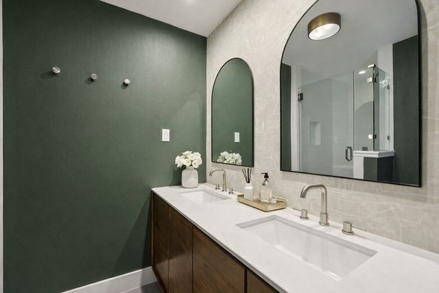 6976 Walling Lane, Dallas, TX 75231