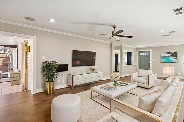 6976 Walling Lane, Dallas, TX 75231