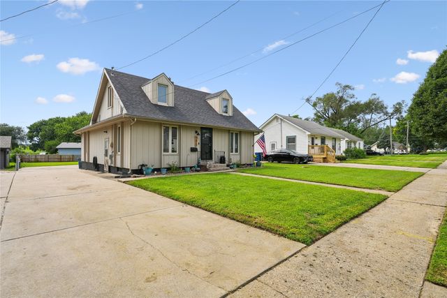 1420 Searle Street, Des Moines, IA 50317