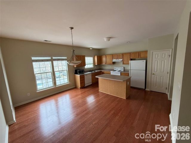 13820 Hill Street, Huntersville, NC 28078