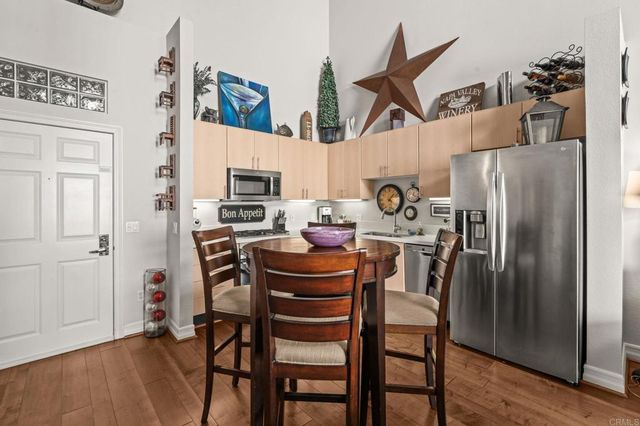 525 11th Avenue 1501, San Diego, CA 92101