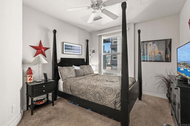 525 11th Avenue 1501, San Diego, CA 92101