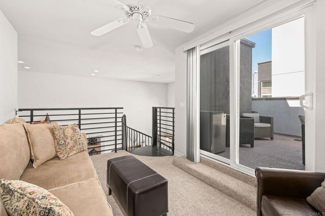 525 11th Avenue 1501, San Diego, CA 92101