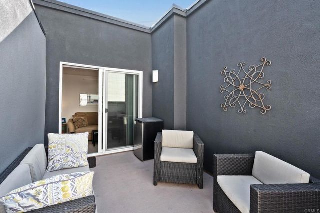 525 11th Avenue 1501, San Diego, CA 92101