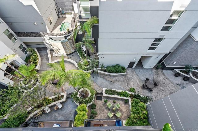 525 11th Avenue 1501, San Diego, CA 92101