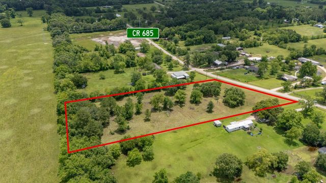 652 County Road 685, Dayton, TX 77535