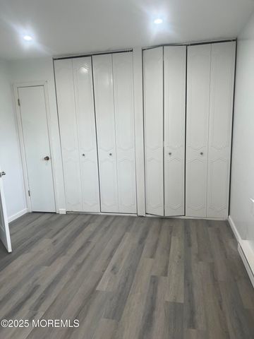 434A Portsmouth Drive, Lakewood, NJ 08701