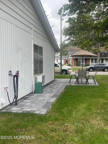 434A Portsmouth Drive, Lakewood, NJ 08701