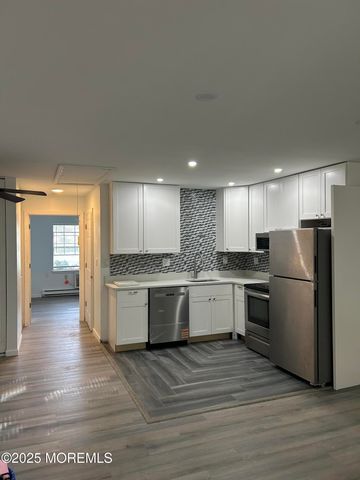 434A Portsmouth Drive, Lakewood, NJ 08701