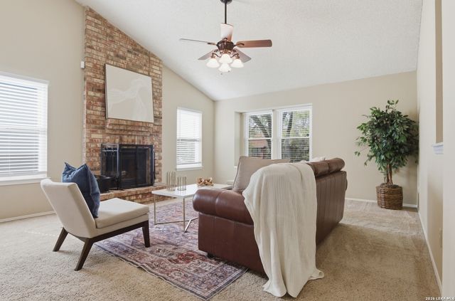 15626 Knollhollow, San Antonio, TX 78247